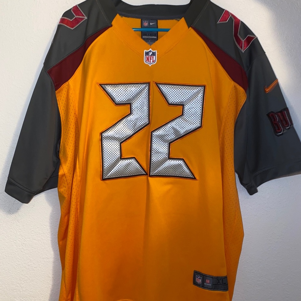 Doug Martin creamsicle bucs jersey